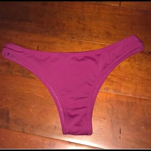 Very cheeky bikini bottoms never worn
